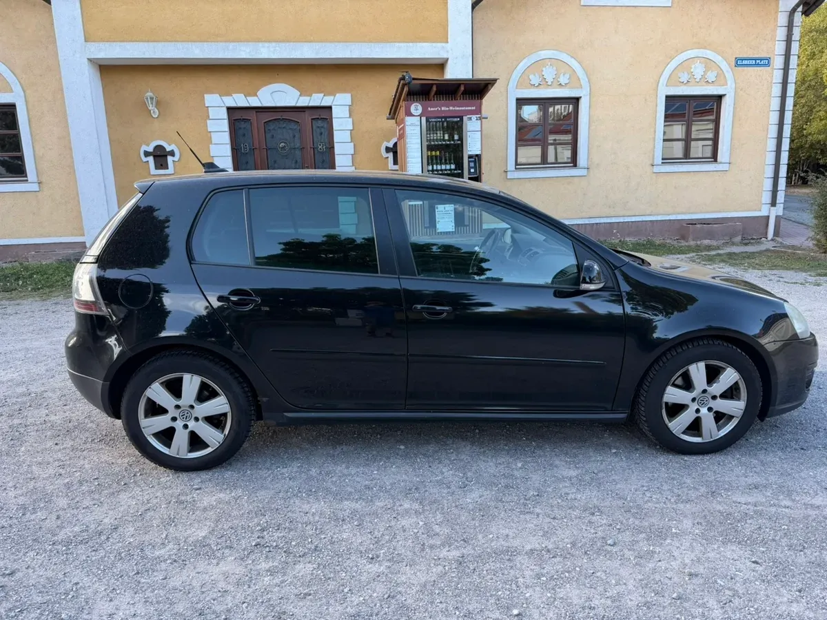 Volkswagen Golf 2007 photo 3