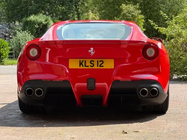 Ferrari F12 Berlinetta 2017 photo 3