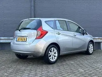 Nissan Note 2014 photo 2