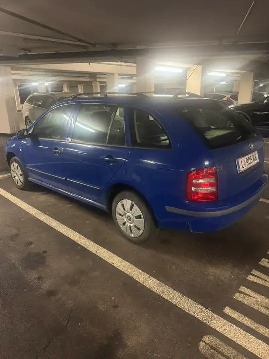 Skoda Fabia 2001 photo 2