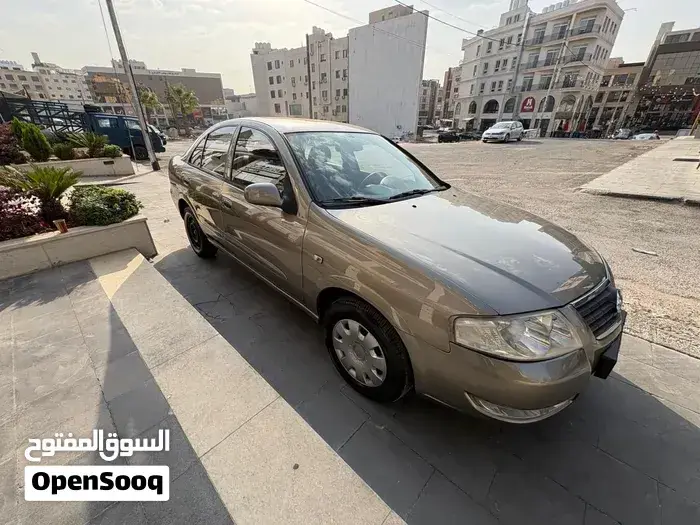 Nissan Sunny 2011 photo 3