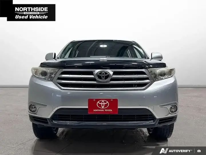 Toyota Highlander 2013 photo 2
