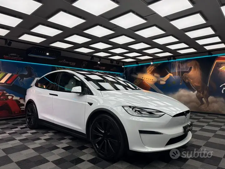 Tesla Model X 2024 photo 3