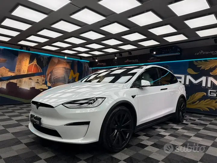 Tesla Model X