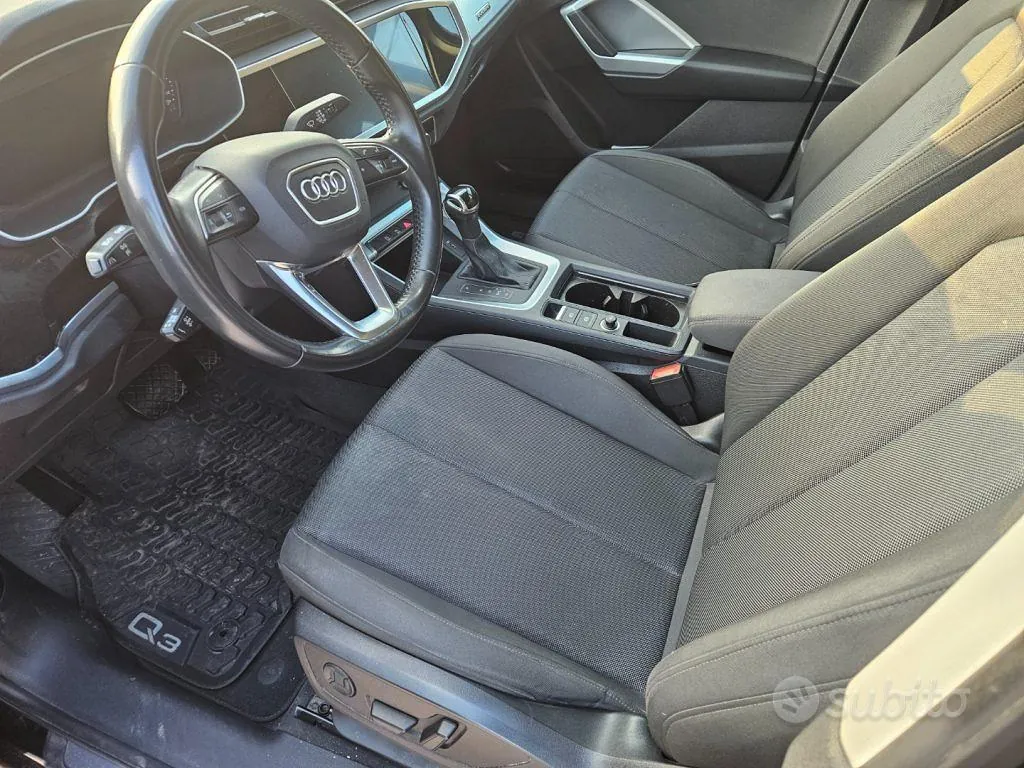 Audi Q3 2019 photo 3