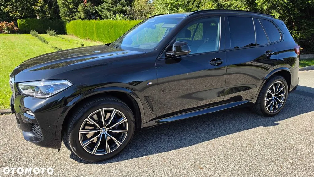 BMW X5 2021 photo 2