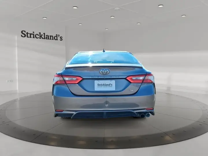 Toyota Camry 2018 photo 5