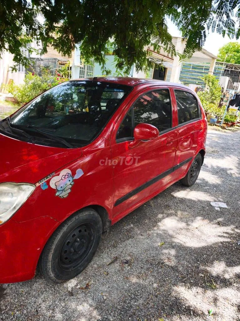 Chevrolet Spark 2011 photo 2