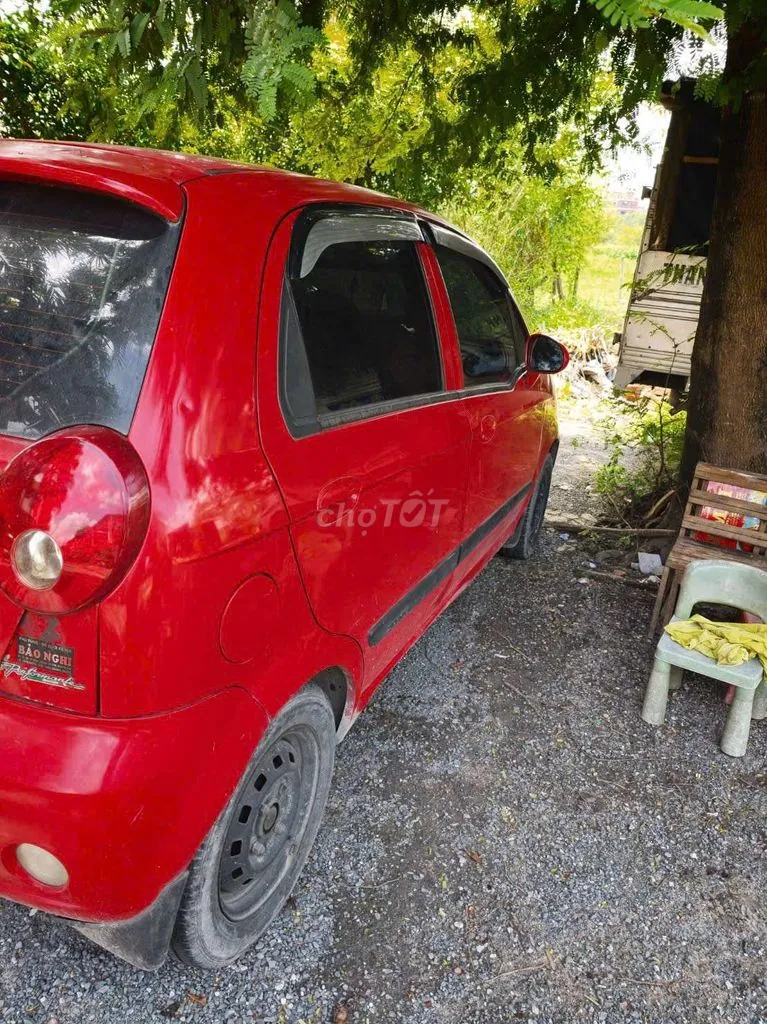 Chevrolet Spark 2011 photo 3