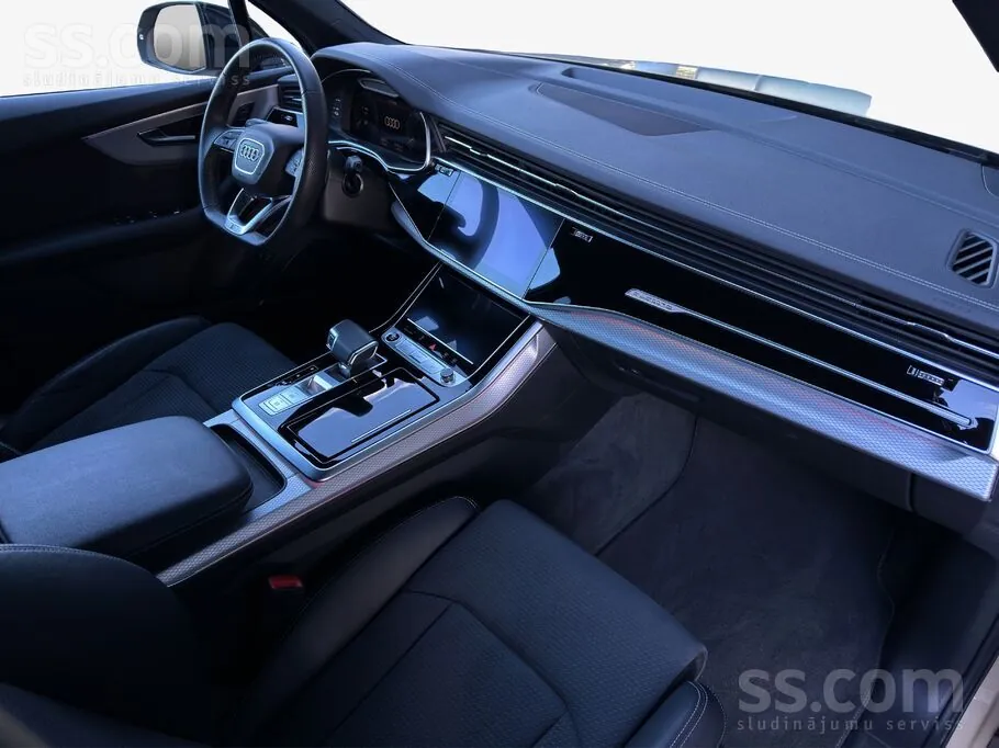 Audi Q7 2024 photo 5