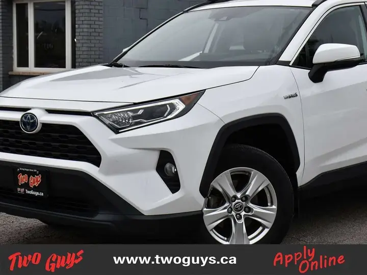 Toyota Rav4 2021 photo 2