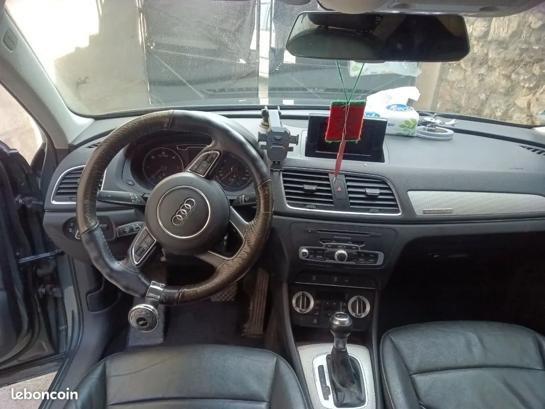 Audi Q3 2013 photo 3