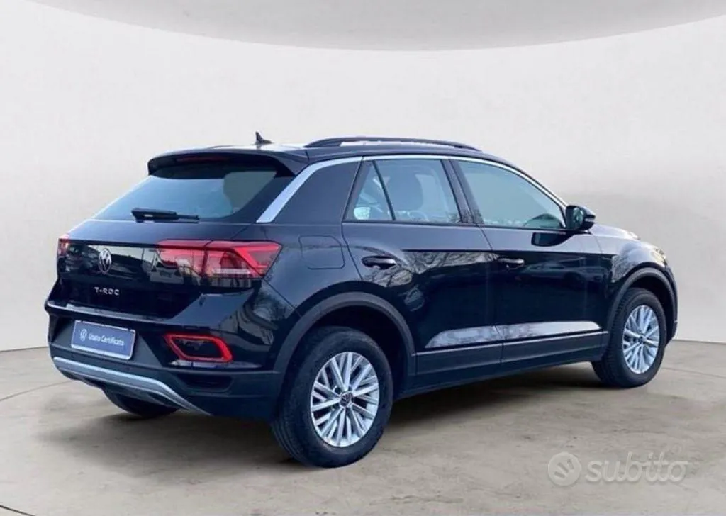 Volkswagen T-Roc 2022 photo 2