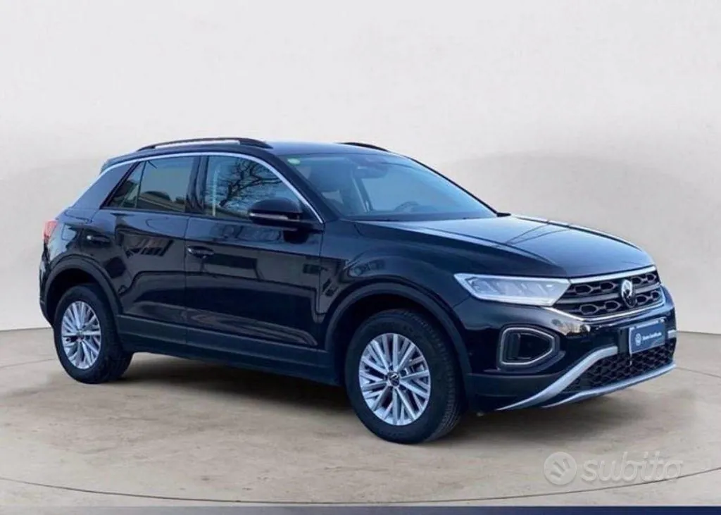 Volkswagen T-Roc 2022 photo 3