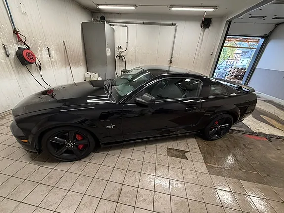 Ford Mustang 2006 photo 2