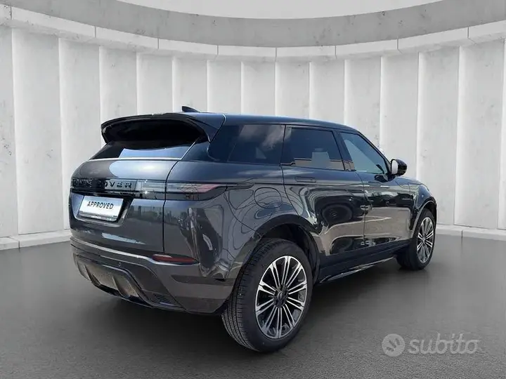 Land Rover Evoque 2025 photo 2