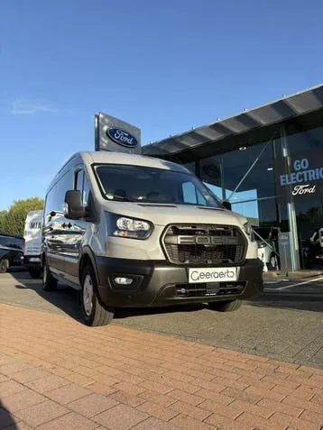 Ford Transit 2024 photo 3