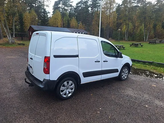 Citroen Berlingo 2012 photo 2