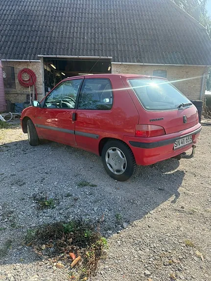 Peugeot 106 1997 photo 2
