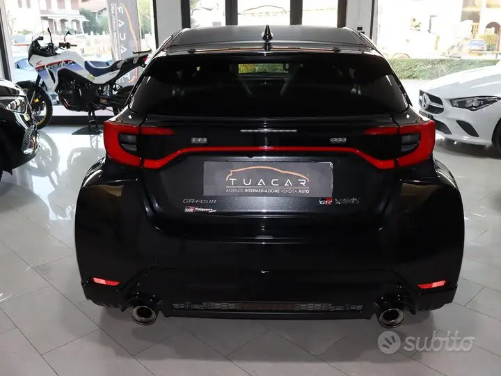 Toyota Yaris 2024 photo 5