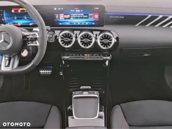 Mercedes-Benz Cla 2025 photo 4