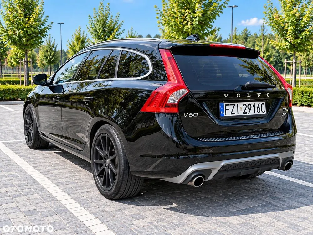 Volvo V60 2016 photo 4