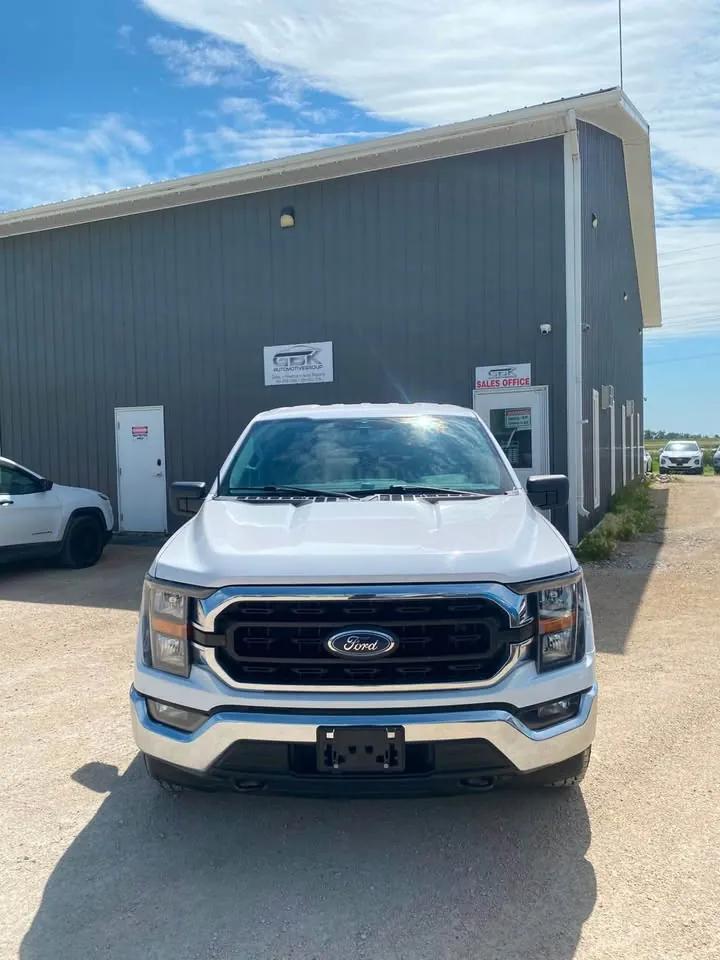 Ford F-150 2023 photo 3