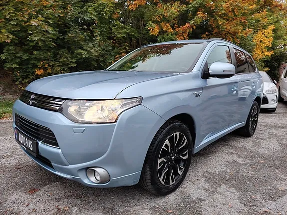 Mitsubishi Outlander 2015 photo 3