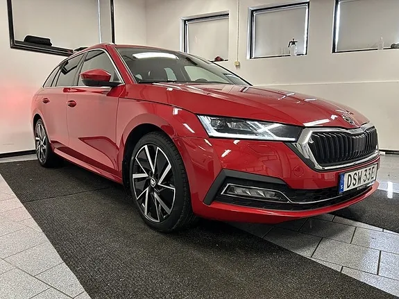 Skoda Octavia 2021 photo 4