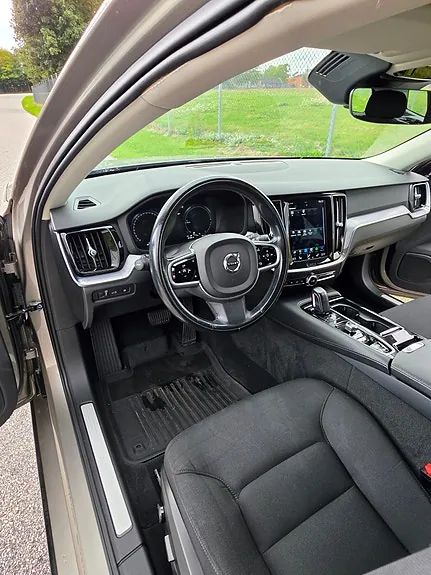 Volvo V60 2020 photo 4