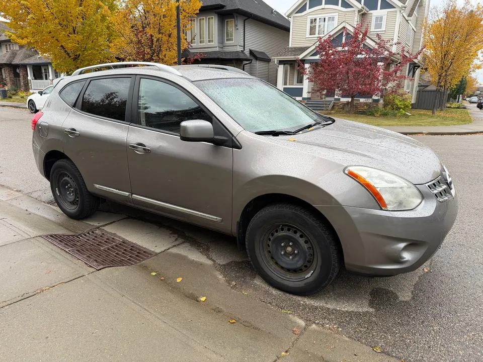Nissan Rogue 2011 photo 3