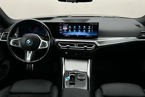 BMW I4 2024 photo 3