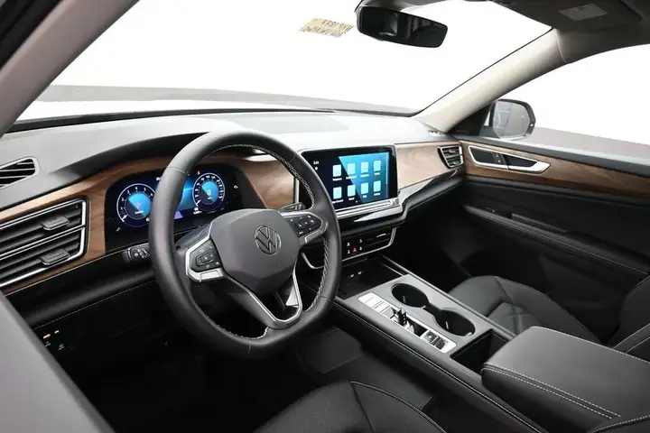 Volkswagen Atlas 2026 photo 5