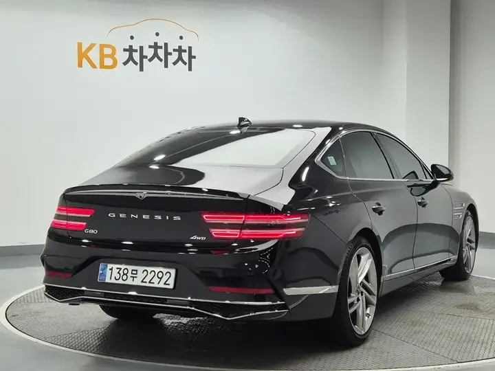 Genesis G80 2025 photo 3