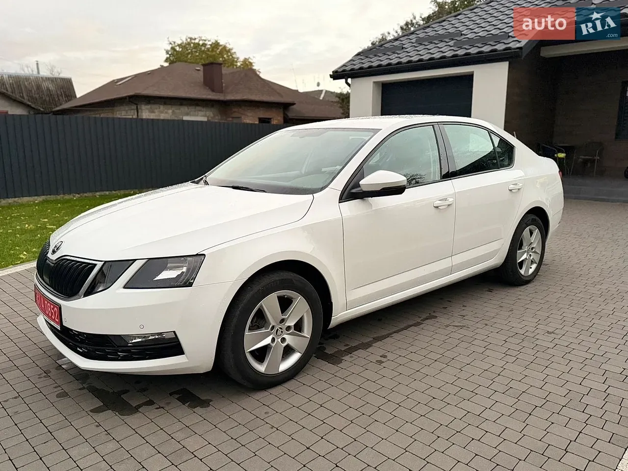 Skoda Octavia 2019 photo 2
