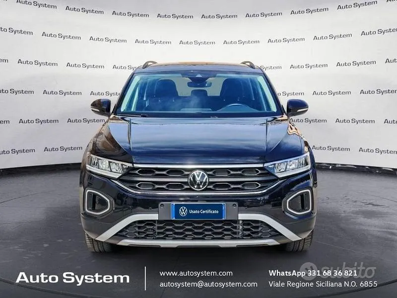 Volkswagen T-Roc 2025 photo 2