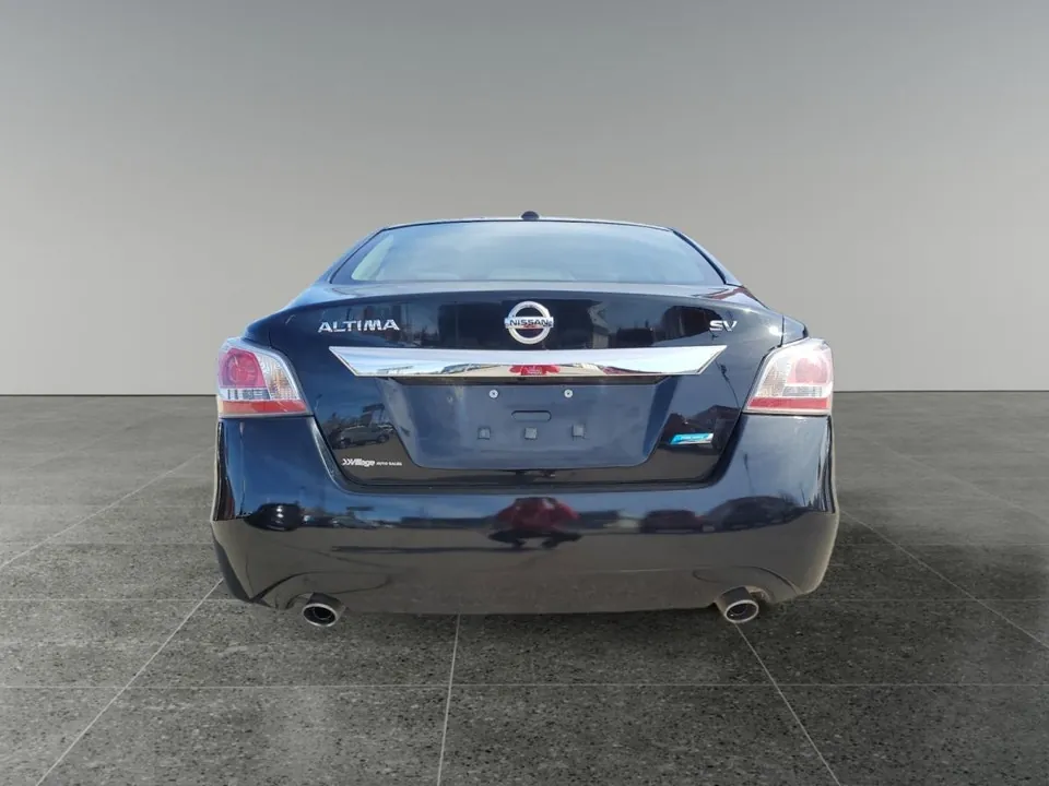 Nissan Altima 2015 photo 4