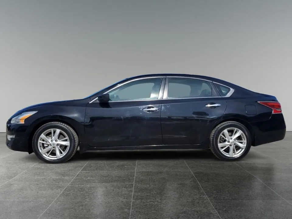 Nissan Altima 2015 photo 2