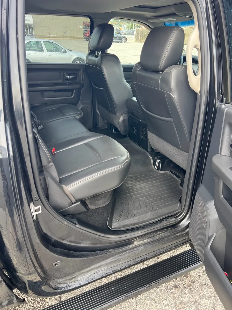 Ram 1500 2010 photo 4