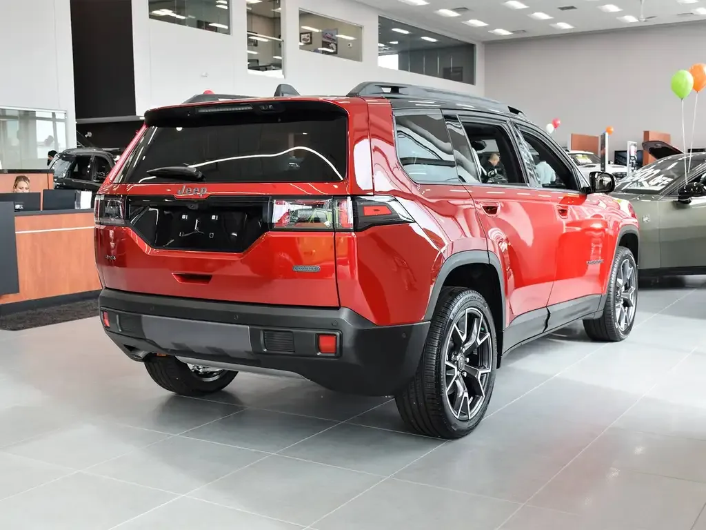 Jeep Cherokee 2026 photo 5
