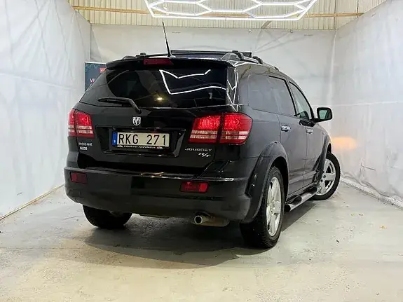 Dodge Journey 2011 photo 3
