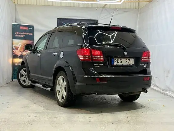 Dodge Journey 2011 photo 4
