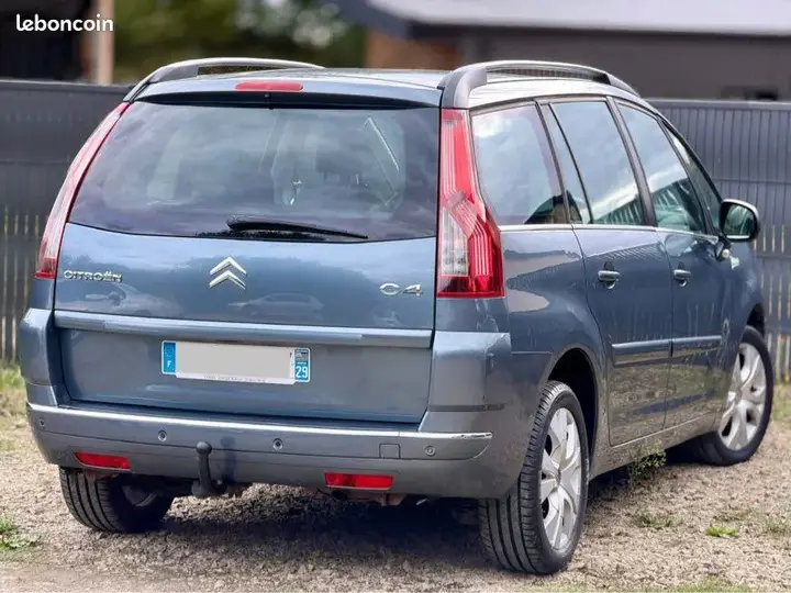 Citroen C4 Picasso 2009 photo 3