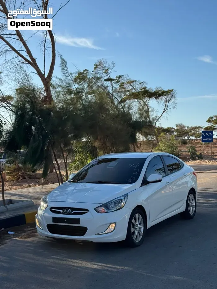 Hyundai H 100