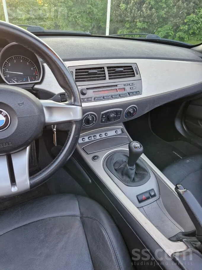 BMW Z4 2004 photo 5