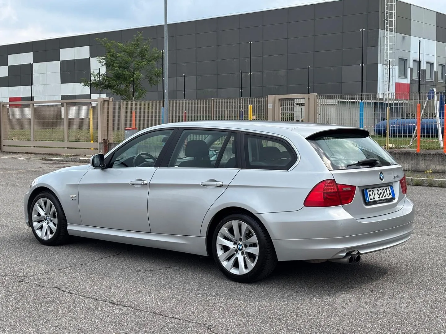 BMW 325I