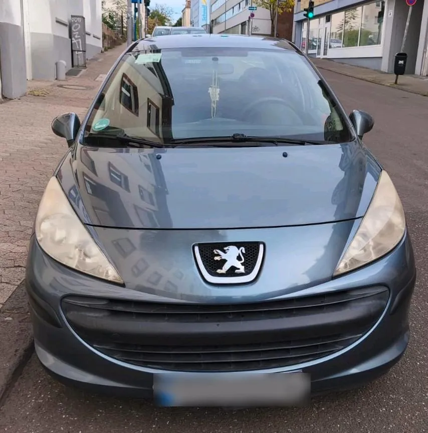 Peugeot 207