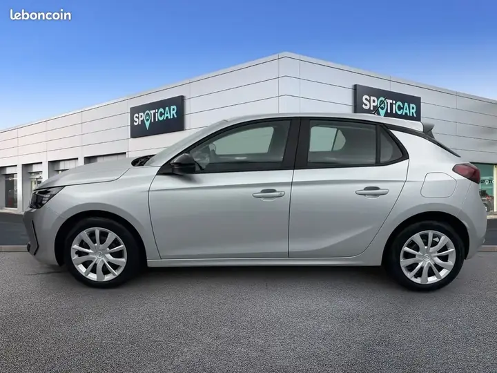 Opel Corsa 2024 photo 2