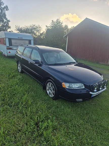 Volvo V70 2008 photo 2