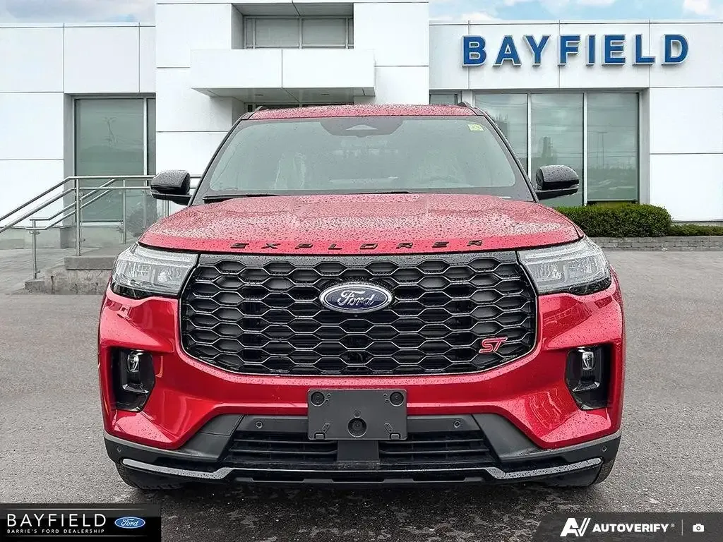 Ford Explorer 2026 photo 2
